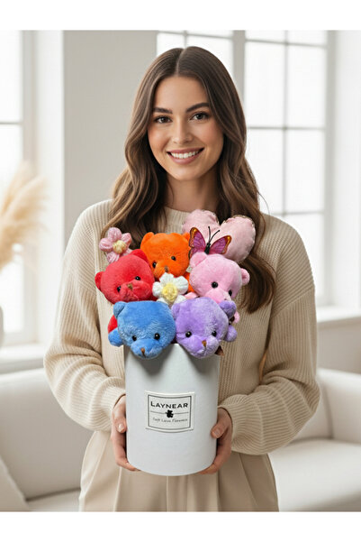 Laynear Hediye Beyaz Silindir Kutu İçinde Sevimli Asorti Renkli Peluş Ayıcıkl...