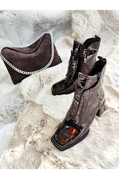 Of&Off Women's Croco Pattern Patent Leather Imported Boots