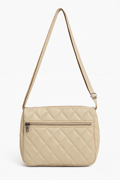 Bengisa Quilted Design Large Internal Volume, Zippered Pocket, Stylish and Elegant Suitable for Any Combination Women's Bag