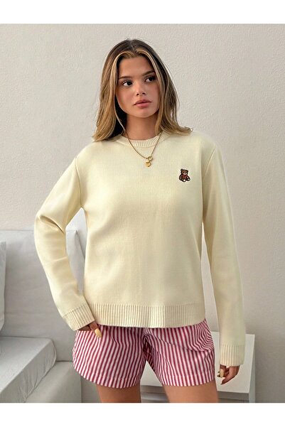 CLOUDY WEAR&DESİGN Women's Crew Neck Teddy Bear Embroidered Knit Sweater