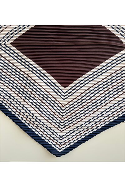 Kahverengi Çizgili Desen Piliseli Saten Bandana Fular 50 x 50 cm