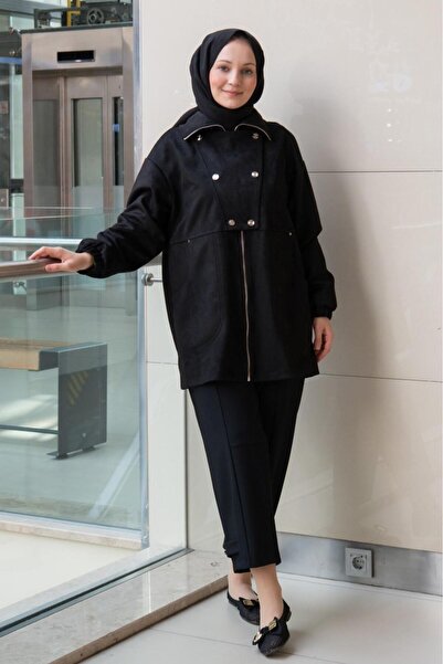 Nuss Mock Neck Zippered Nubuck Cap with Flap