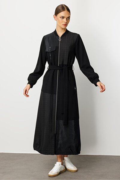 Micca Farklı Kumaş Birleşimi Özel Garnili Astarlı Spor Trench / Kap yada Ferace Olarak Kullanım-Siyah