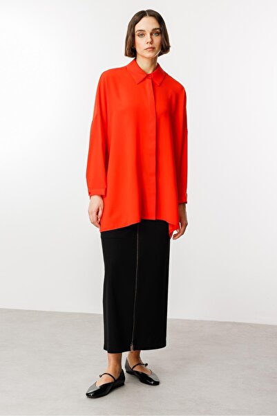 Micca Özel Kalıp Zamansız Akıcı Kumaştan Bluz Tunik-Mercan