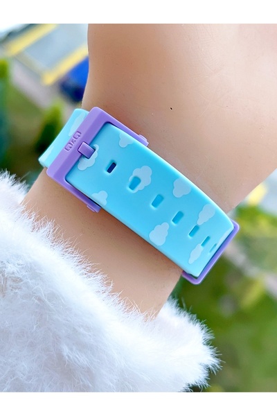 Q&Q 10 Atm Waterproof Silicone Strap Polka Dot Teen Girls Wrist Watch