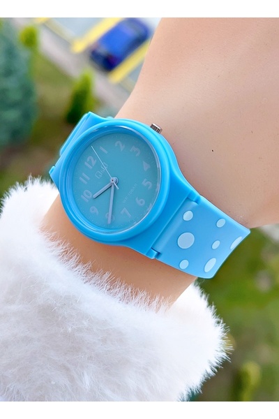 Q&Q 10 Atm Waterproof Silicone Strap Polka Dot Teen Girls Wrist Watch