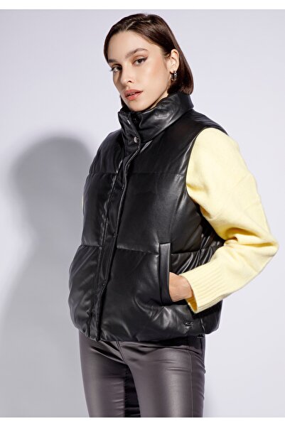 Wittchen Women's quilted vest made of -leather, black, -leather