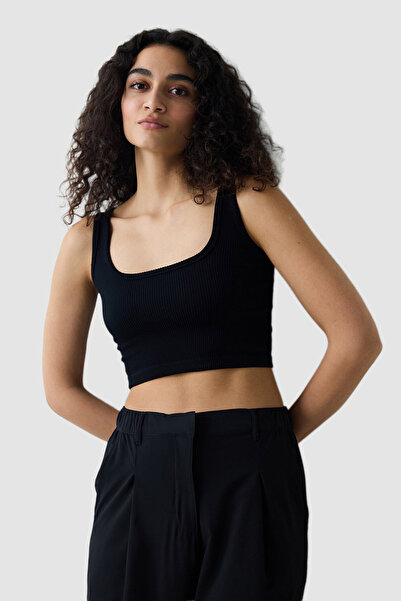 Penti Seamless Square Neck Black Crop Top