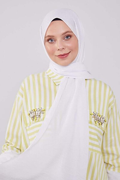 Levidor White Junset Shawl