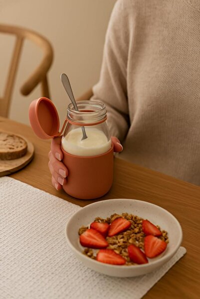 Bnd Glass Milk Bottle with Silicone Lid and Cap, 210 ml, Pink