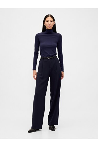 GAP Kadın Lacivert Tüy Hafifliği Kayık Yaka Kazak