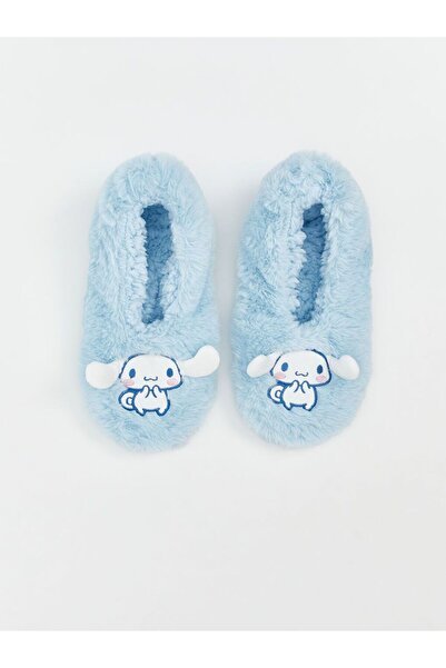 LC Waikiki LCW Kids Cinnamoroll Бродирани домашни чорапи за момичета с неплъзгаща се подметка