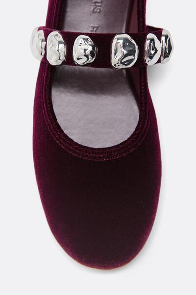 Stradivarius Velvet-effect ballet flats with studs