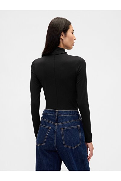 GAP Kadın Siyah Tüy Hafifliği Kayık Yaka Kazak