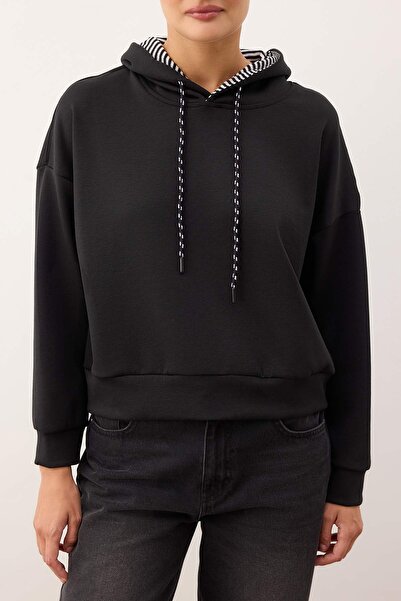 Trendyol Collection Black Hooded Oversize/Wide Fit Knitted Sweatshirt Twoaw26Sw00223