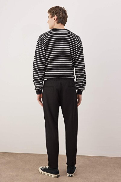 Trendyol Collection Black Straight Fit Men's Trousers Tmnaw26Pl00012