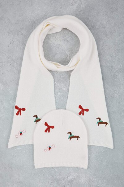 Trendyol Collection Ecru Embroidery Detailed Scarf & Beanie Set Twoaw26As00001
