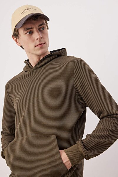 Trendyol Collection Khaki Regular/Normal Cut Hooded Textured Sweatshirt Tmnaw26Sw00068