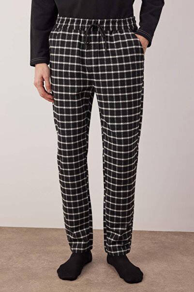 Trendyol Collection Regular Fit Black Pajamas Set - THMAW22PT0426