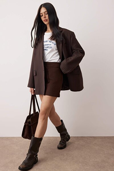 Trendyol Collection Dark Brown Thin Belt Detailed Mini Shorts Skirt Shorts & Bermuda Twoaw26Sr00056