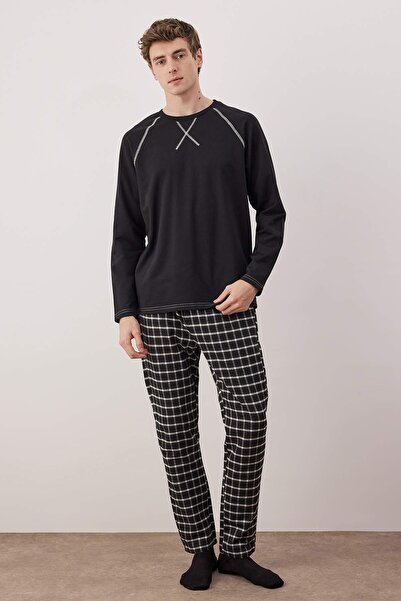 Trendyol Collection Чорний піжамний комплект Regular Fit THMAW22PT0426