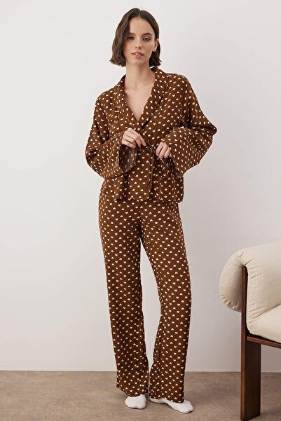 Trendyol Collection Dark Brown Heart Shally Woven Pajama Set Thmaw22Pt0300
