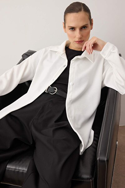 Trendyol Collection Ecru Thessaloniki Polo Collar Buttoned Oversize Shirt Twoaw26Go00117