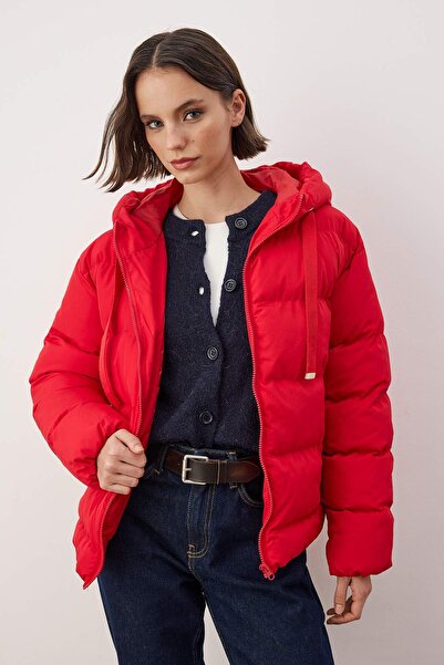 Trendyol Collection Red Hooded Rugular Mould Water Repellent Inflatable Coat Twoaw21Mo0022