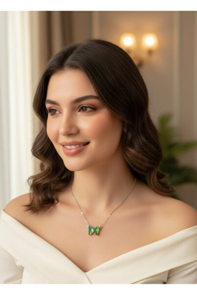 HARİNA قلادة من الفولاذ على شكل فراشة لامعة