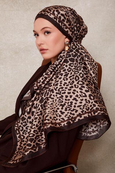 Levidor Dark Brown Leopard Pattern Twill Silk Scarf