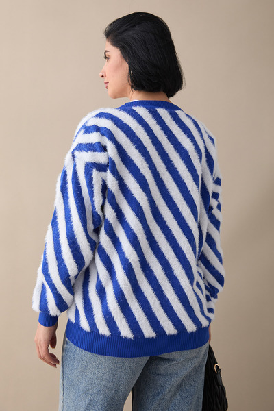 InStyle Tüy Şeritli Kısa Mavi Triko Hırka