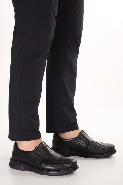 Gondol Ανδρικά παπούτσια από γνήσιο δέρμα, ειδικά για κατάλληλα περιστατικά, af.2090 Μαύρο