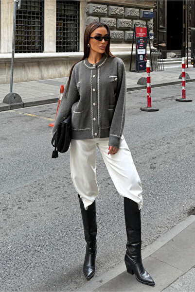 Fav Style Women's Crew Neck Double Pocket Buttoned Cardigan Gray