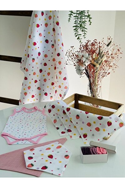 Fulya Tuhafiye Muslin & Bamboo Newborn Gift Set (Blanket, Handkerchief, Bib, ...
