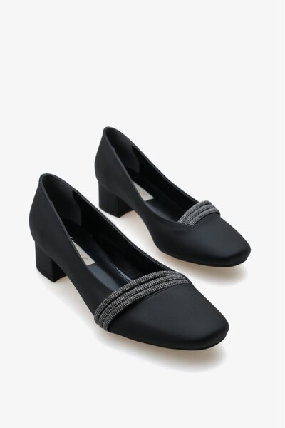 İNNA Tores İnna ženske cipele sa petom T Sa kamenčićima