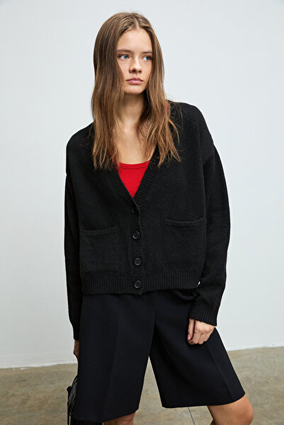 GRIMELANGE Esencia Women's V-Neck Long Sleeve Buttoned Pocketed Soft Textured Regular Knitwear Black Sweater