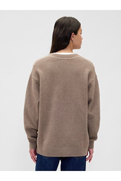 GAP Kadın Kahverengi CashSoft Oversized V-Yaka Kazak