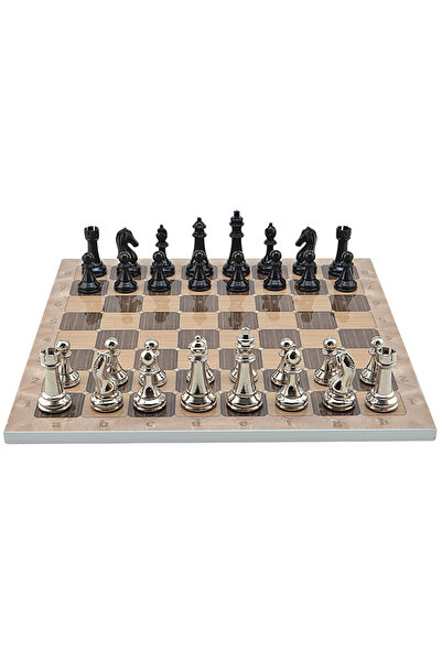 Gift Home GiftHome Premium Black Metal Klasik Satranç Takımı ve Rustik Ceviz Desenli MDF Satranç Tahtası (37X3