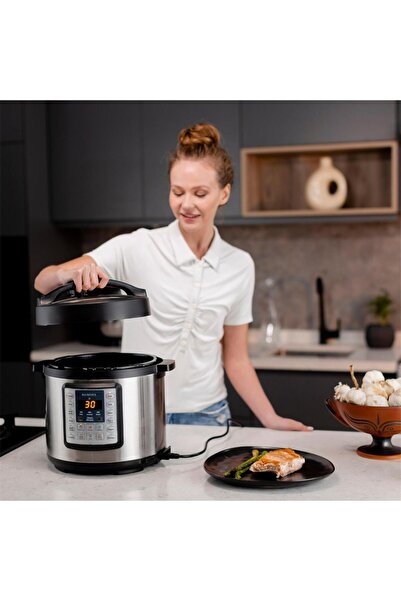 KUMTEL Elektrikli Düdüklü Tencere HPC-01