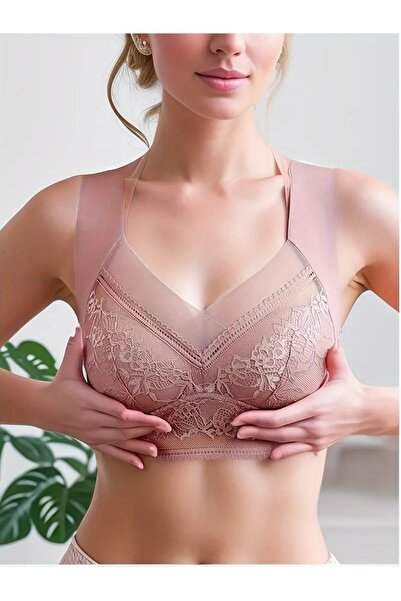 JOANNE Elegant lace push-up bra, size L