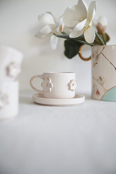 his ceramic Handmade Gold Flower Ceramic Tea & Coffee Cup with Saucer 24K Gol...
