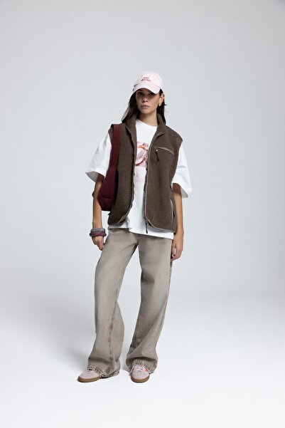 MAI STUDIOS CO. Кафяв ежедневен жилетка Alberg