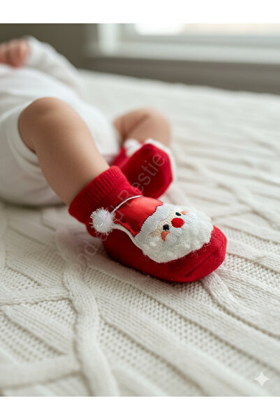 Bond and Bestie Red Baby Socks with Santa Claus Figure – New Year's Themed Newborn Socks and Children's Socks