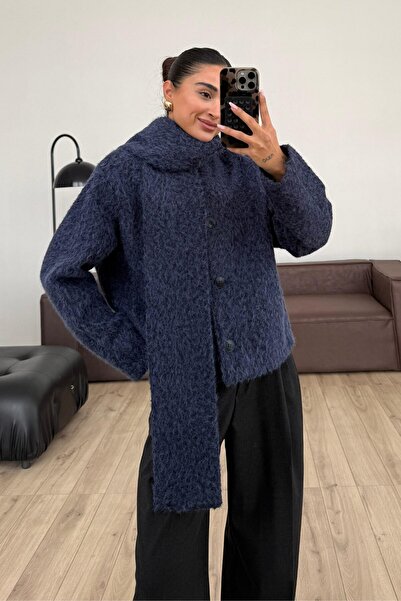 SHILSEE BEUTİQUE سترة نسائية مزودة بأزرار ولون أزرق داكن