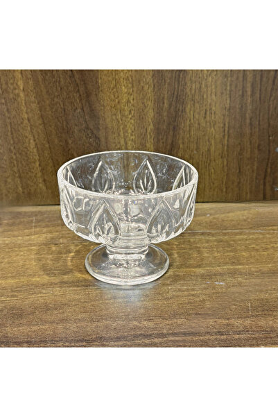 ALQANNAS 8-Piece Luxury Crystal Dessert Yogurt Set with Elegant Base | Serving Cups for Desserts, Ice Cream, and Fruits