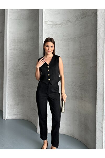 ubmbutik Suede Suit with Buttoned Vest and Accessories