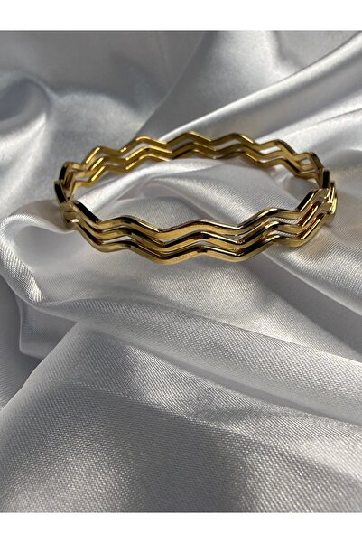 BUSİELLE JEWELRY مجموعة أساور ثلاثية مموجة باللون الذهبي