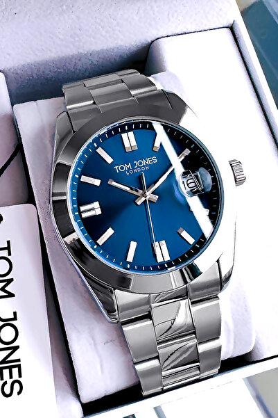 Tom Jones ساعة يد رجالية 3 أتم مقاومة للماء فاخرة لون فضي سوار فولاذي Cbk400