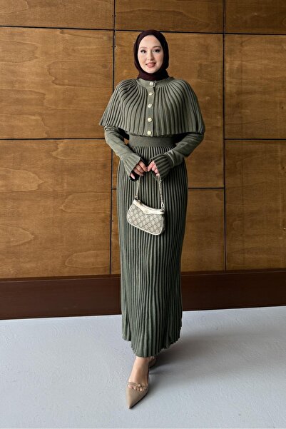 erk giyim Long Knit Dress with Cape Detail
