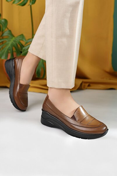 Diego Carlotti حذاء كاجوال نسائي من الجلد الطبيعي DC5018